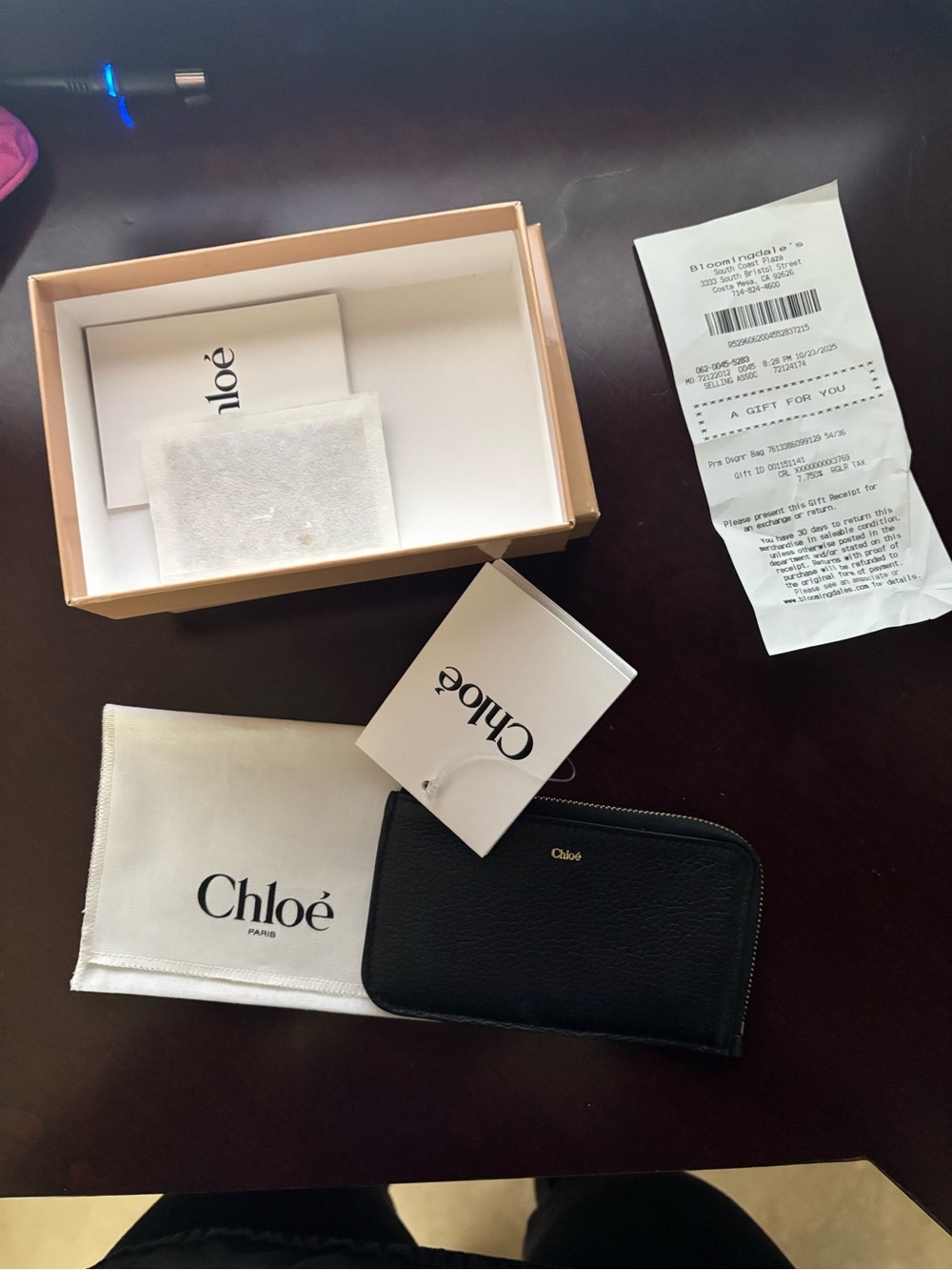 Chloé Black Leather Zip Card & Key Holder with Gold Hardware - Picture 2 of 6